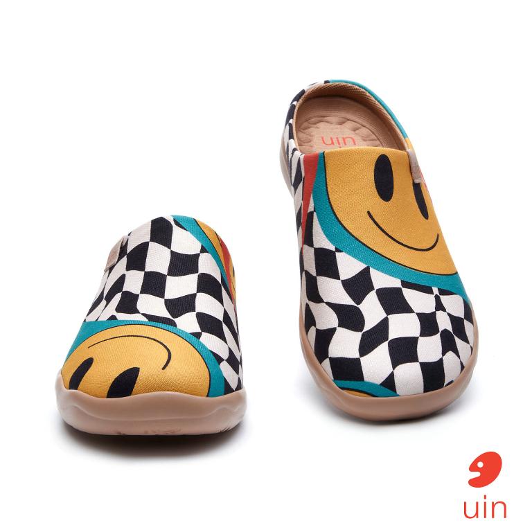 uin 西班牙原創設計 女鞋 半包鞋 半拖鞋 帆布鞋 懶人鞋 自然笑彩繪休閒鞋W1221590