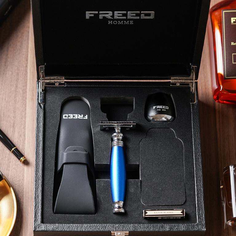 FREED 尊爵四件組雙刃安全刮鬍刀禮盒-時尚藍+客製化刻字服務