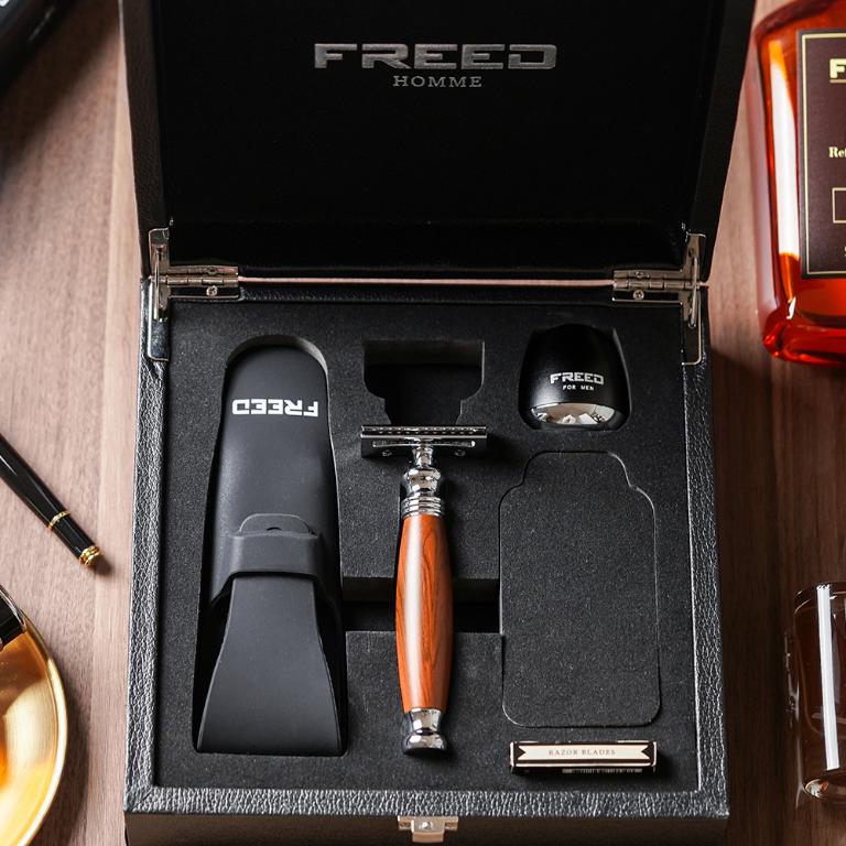 FREED 尊爵四件組雙刃安全刮鬍刀禮盒-仿胡桃木+客製化刻字服務