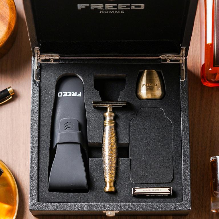FREED 尊爵四件組雙刃刮鬍刀禮盒 - 仿古銅蝕刻雕花