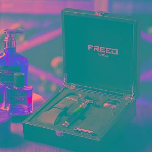 FREED 尊爵四件組雙刃刮鬍刀禮盒 - 銀河藍