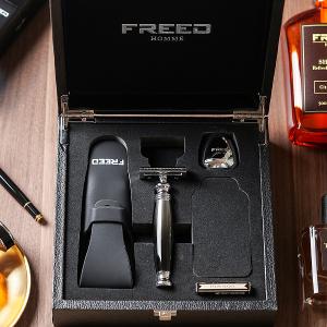 FREED 尊爵四件組雙刃刮鬍刀禮盒 - 哈德斯