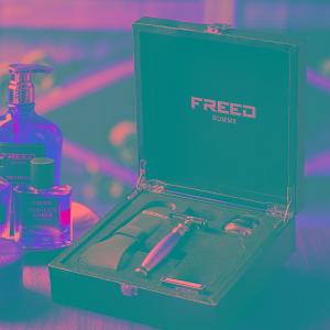 FREED 二週年特仕版尊爵四件組雙刃刮鬍刀禮盒 - 玫瑰金