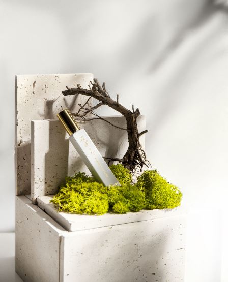 P Seven 台灣茶香水《石縫之花Flower of Life》淡香水 | 沉睡森林 _ 大地木質 *10ML