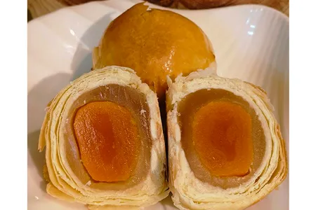 【白鵝山腳】登龍餅(蓮蓉金凰)6入