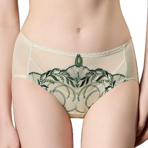 【思薇爾】麥香情迷系列M-XXL蕾絲刺繡中腰三角女內褲(萃香綠)