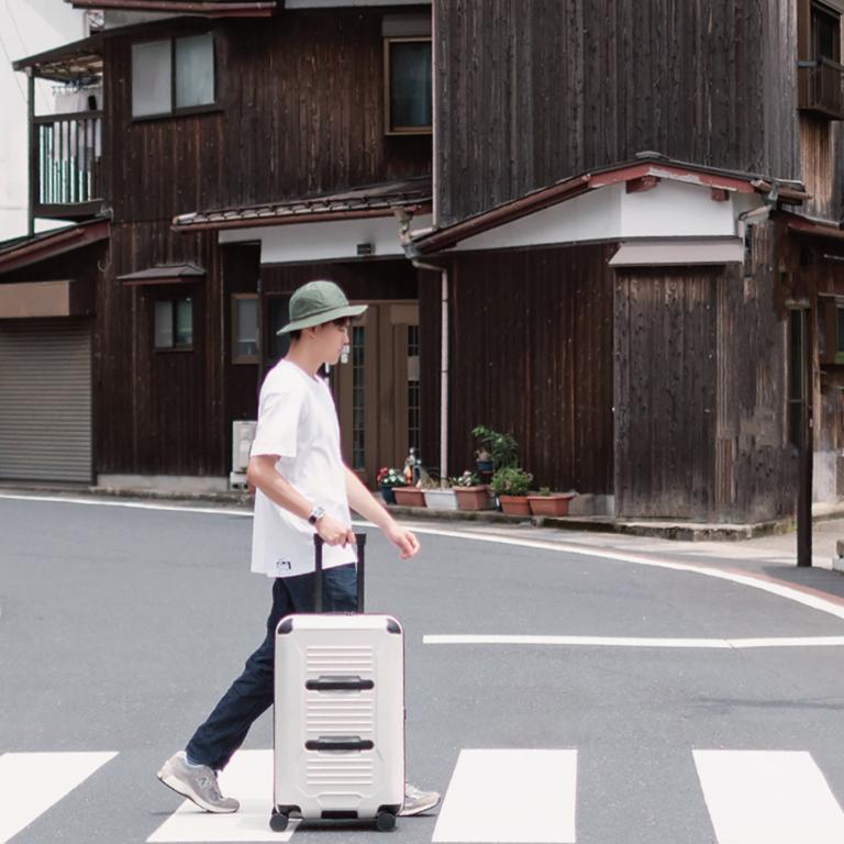 AZPAC Trucker 基本款｜20吋防爆拉鍊旅行箱/登機箱-曜石黑