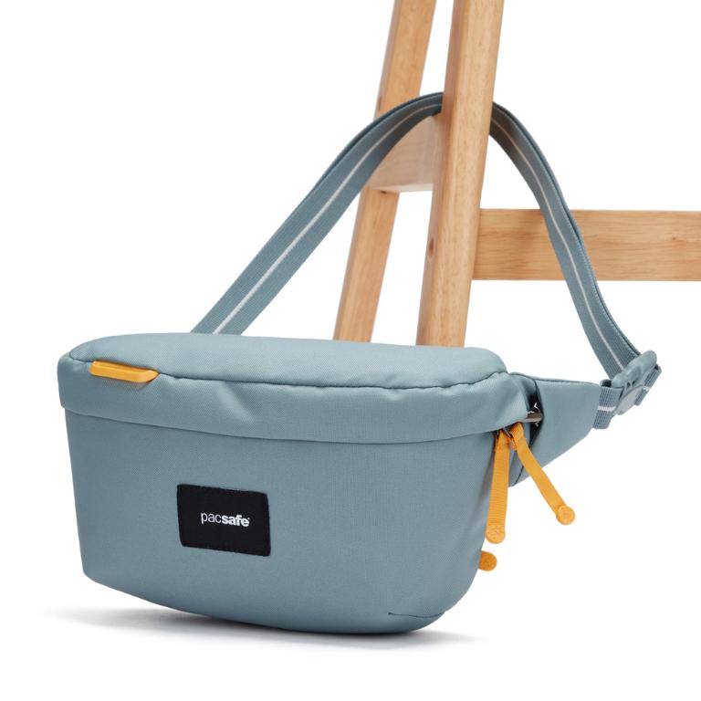 Pacsafe Go 隨行防盜斜背/胸包 2.5L-沁心藍