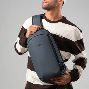Pacsafe V 325 城市探險防盜斜背胸背包(10L)-岩石灰