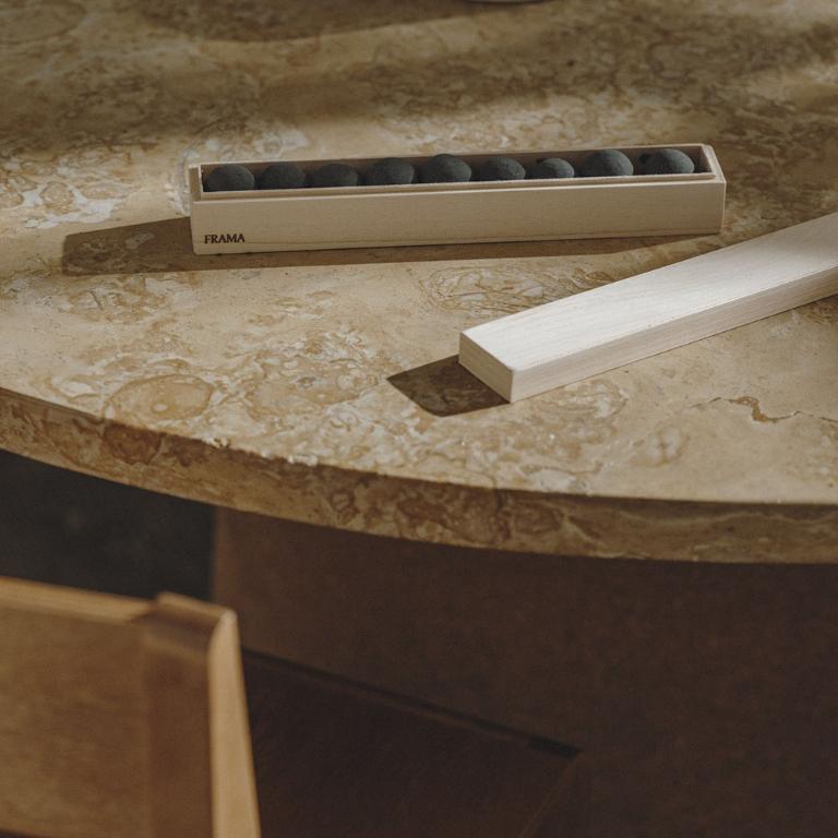 FRAMA 球體擴香 - St. Pauls (黑炭/土)