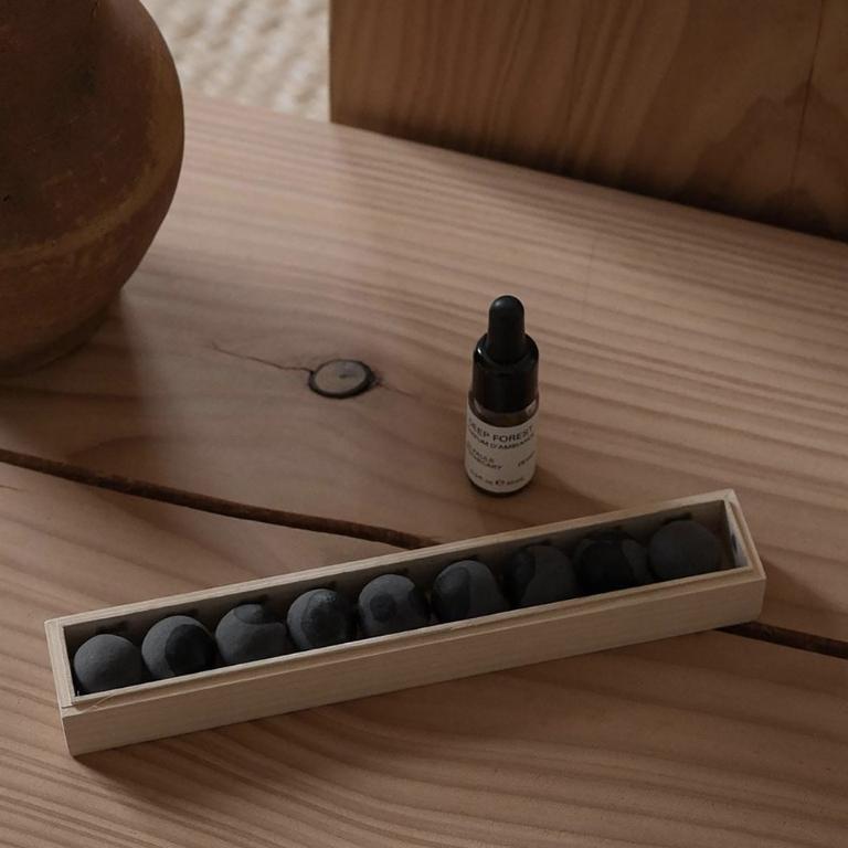 FRAMA 球體擴香 - 1917 (黑炭/土)