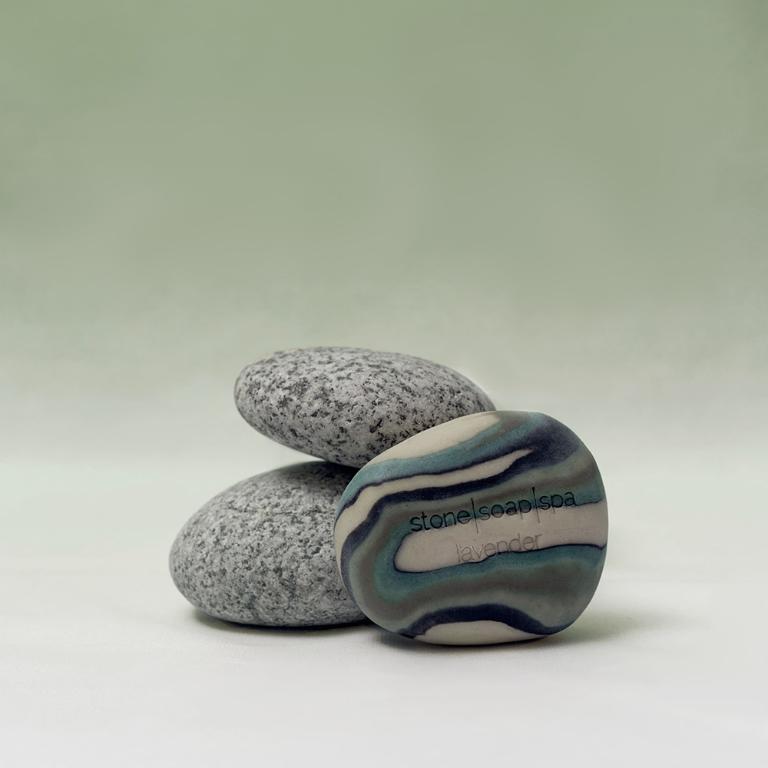 靜默如初 鵝卵石香氛輕柔磨砂皂 232