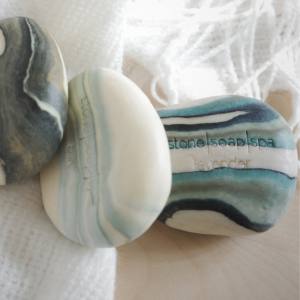 靜默如初 鵝卵石香氛輕柔磨砂皂 232