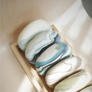 靜默如初 鵝卵石香氛輕柔磨砂皂 232