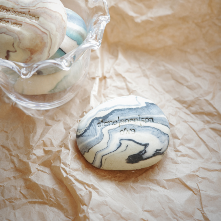 綠野遐思 鵝卵石香氛輕柔磨砂皂 720