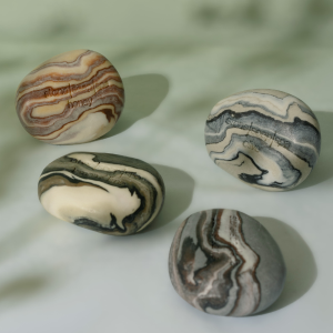 蔥鬱長假 鵝卵石香氛輕柔磨砂皂 287