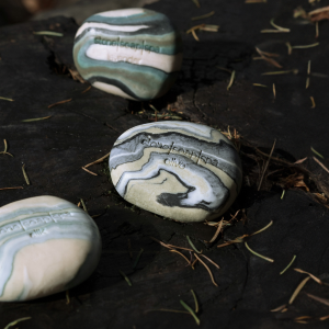 綠野遐思 鵝卵石香氛輕柔磨砂皂 720