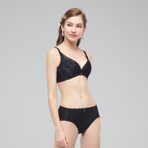 【思薇爾】撩波薔薇天使系列B-E罩抗菌蕾絲集中包覆女內衣(黑色)
