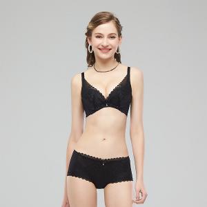 【思薇爾】撩波薔薇天使系列B-E罩抗菌蕾絲集中包覆女內衣(黑色)