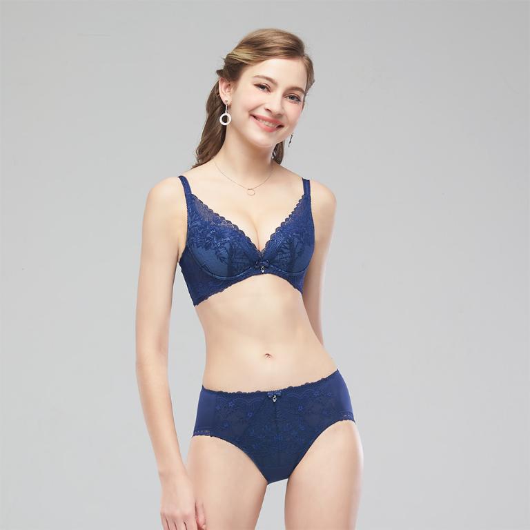 【思薇爾】撩波薔薇天使系列B-E罩抗菌蕾絲集中包覆女內衣(花青藍)