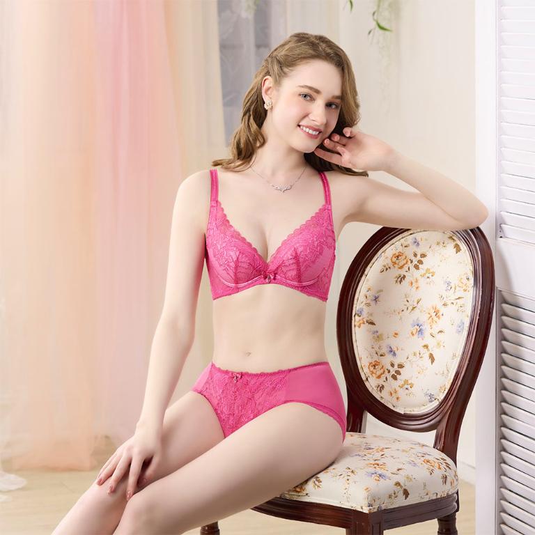 【思薇爾】撩波薔薇天使系列B-E罩抗菌蕾絲集中包覆女內衣(薔薇粉)