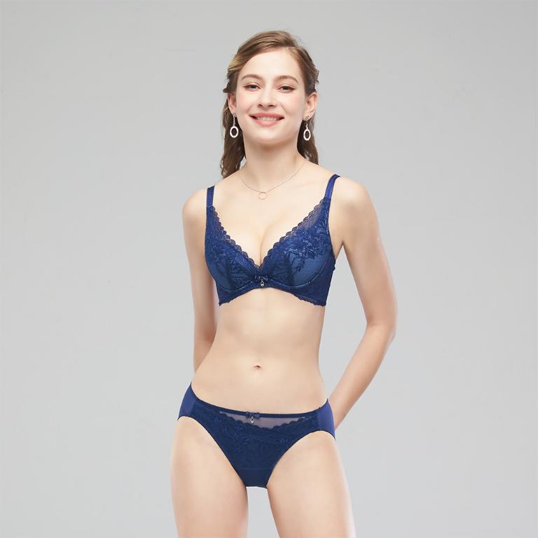 【思薇爾】撩波薔薇天使系列B-E罩抗菌蕾絲集中包覆女內衣(花青藍)