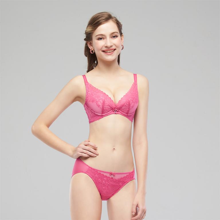 【思薇爾】撩波薔薇天使系列B-E罩抗菌蕾絲集中包覆女內衣(薔薇粉)