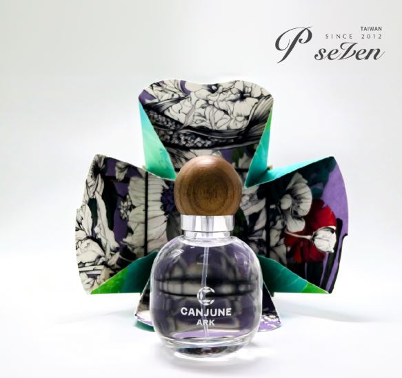 《 聯名肯園ARK芳舟+P.Seven經典茶香水 》 夢幻聯動 | 最強台灣在地種香水加贈P.Seven《金萱茶滾珠瓶》無酒精淡香水 日本製