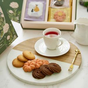 【喜憨兒】恬靜花園禮盒(B) I 花草茶 I 手工餅乾