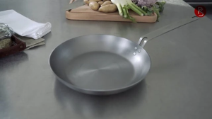 平底鍋 碳鋼 28CM