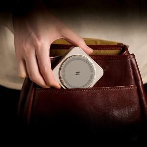 ADAM 亞果元素 Mag 3 Pro Qi2 15W磁吸三用無線充電座