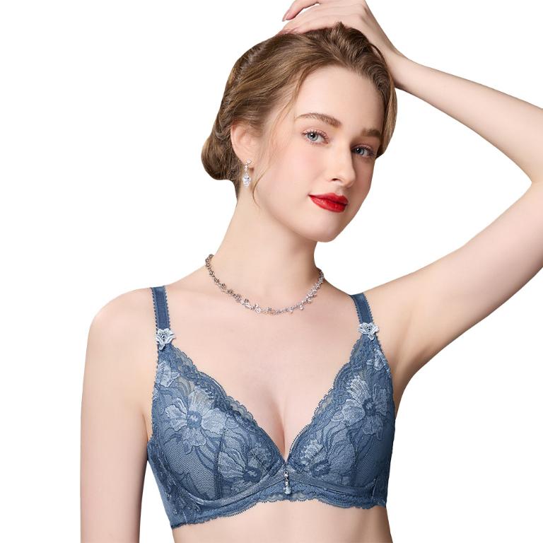 【思薇爾】花菱魅影系列B-E罩軟鋼圈蕾絲刺繡集中包覆女內衣(星塵藍)