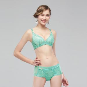 【思薇爾】花菱魅影系列B-E罩軟鋼圈蕾絲刺繡集中包覆女內衣(仙湖綠)