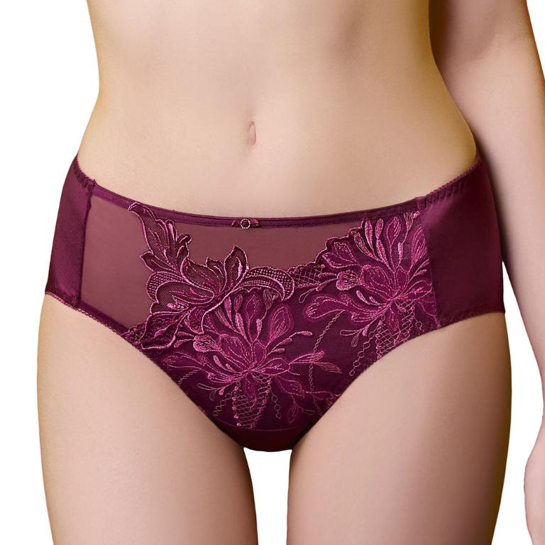 【思薇爾】浮花金萃系列M-XXL蕾絲刺繡中腰三角女內褲(魅紫紅)