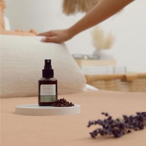 【反璞歸真．禮盒】夜眠香氣：枕頭噴霧、鵝卵石皂