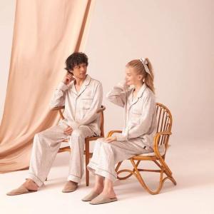 純蠶絲長袖長褲睡衣套裝_古典花飾