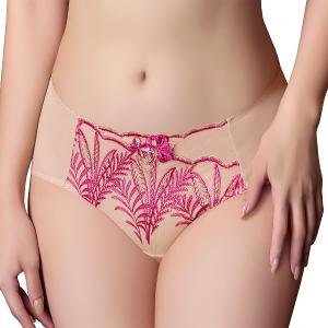 【思薇爾】晶燦珠戀系列M-XXL涼感消臭蕾絲刺繡中腰三角女內褲(嫣桃膚)