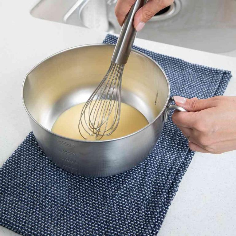 leye 不鏽鋼手持刻度料理盆 3L