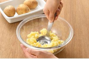 leye 不鏽鋼壓泥叉