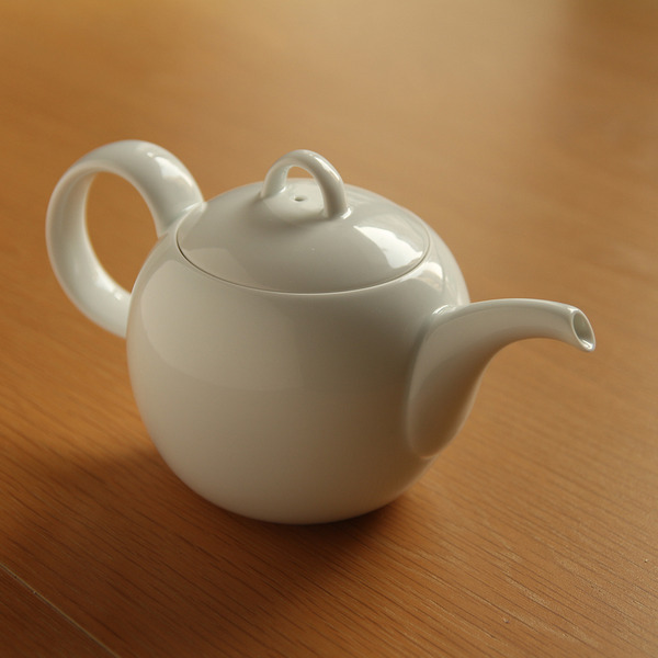 白山陶器 MAYU系列白瓷茶壺