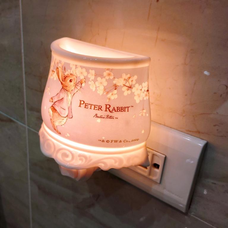 PETER RABBIT 比得兔第三代半圓精油燈