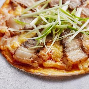 曼曼啃 無敵海陸6入禮盒組 (曼曼海鮮x1、青醬海鮮x1、明太子透抽x1、慕尼黑香腸x1、火焰辣雞x1、炙燒豬五花x1、PIZZA刀)