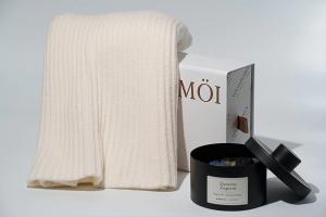 嚴選羊毛圍巾 白色