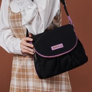 B.S.D.S冰山袋鼠 - BLACK魅惑 - 典雅拼接掀蓋式斜背包 - 芋紫黑【U087-KU】