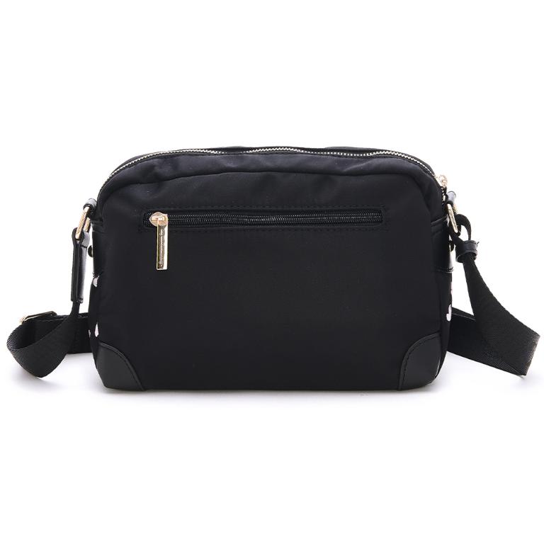 B.S.D.S冰山袋鼠 - 勾心紅妝 - 甜美刺繡圓角造型斜背包 - 心型粉【G070K】