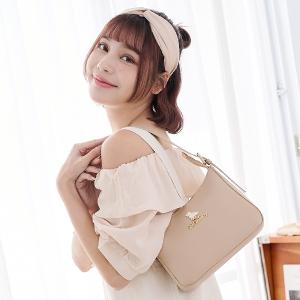 B.S.D.S冰山袋鼠 - 午後濃茶 - 簡約手提兩用月亮包 - 奶茶杏【P6152-C】