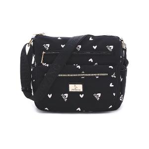 B.S.D.S冰山袋鼠 - 勾心紅妝 - 甜美刺繡多夾層斜背包 - 心型粉【G069K】