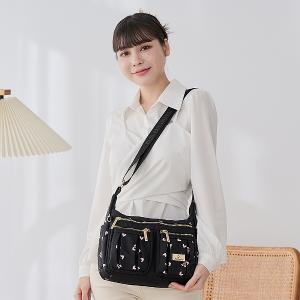 B.S.D.S冰山袋鼠 - 勾心紅妝 - 甜美刺繡造型多層斜背包 - 心型粉【G5035K】