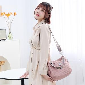 B.S.D.S冰山袋鼠 - 漫遊城市 - 小菱格手提兩用包 - 優雅紫【Z8012-AU】