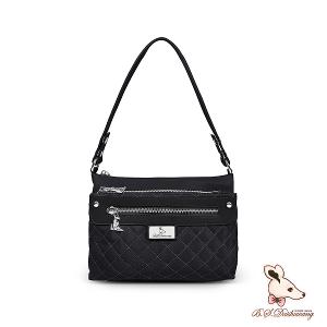 B.S.D.S冰山袋鼠 - 漫遊城市 - 小菱格實搭斜肩包 - 沉穩黑【Z8022-AK】